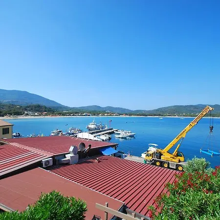 شقة Caletta مارينا دي كامبو
